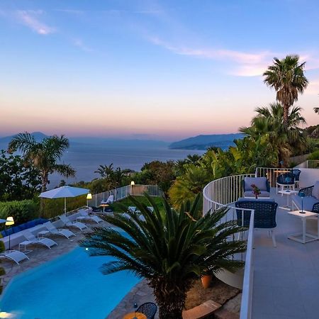 Capri Blue Luxury Villa Le Tre Monelle 阿纳卡普里 外观 照片