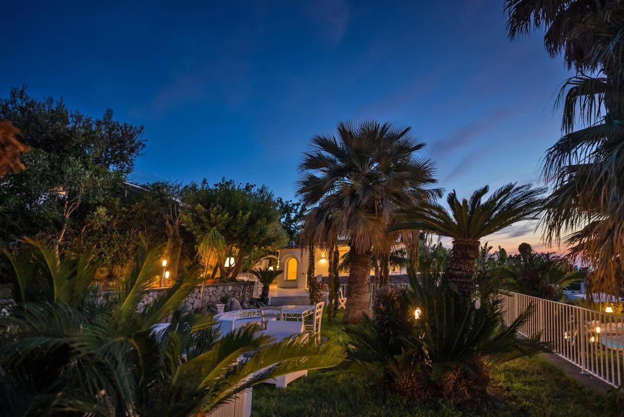 Capri Blue Luxury Villa Le Tre Monelle 阿纳卡普里 外观 照片
